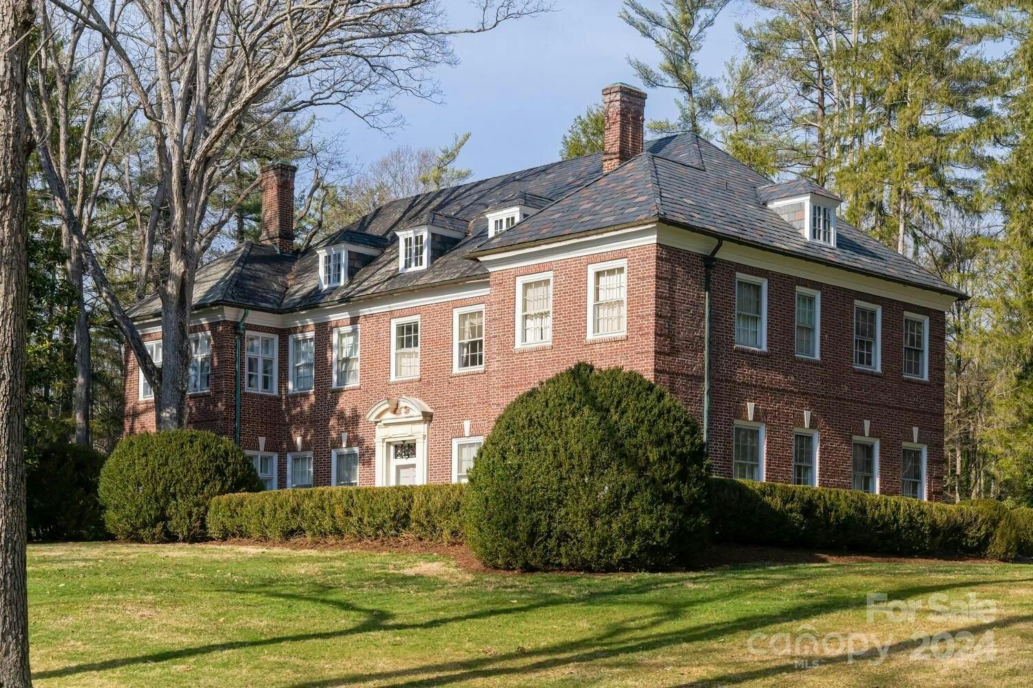 407 Vanderbilt Road | Biltmore Forest