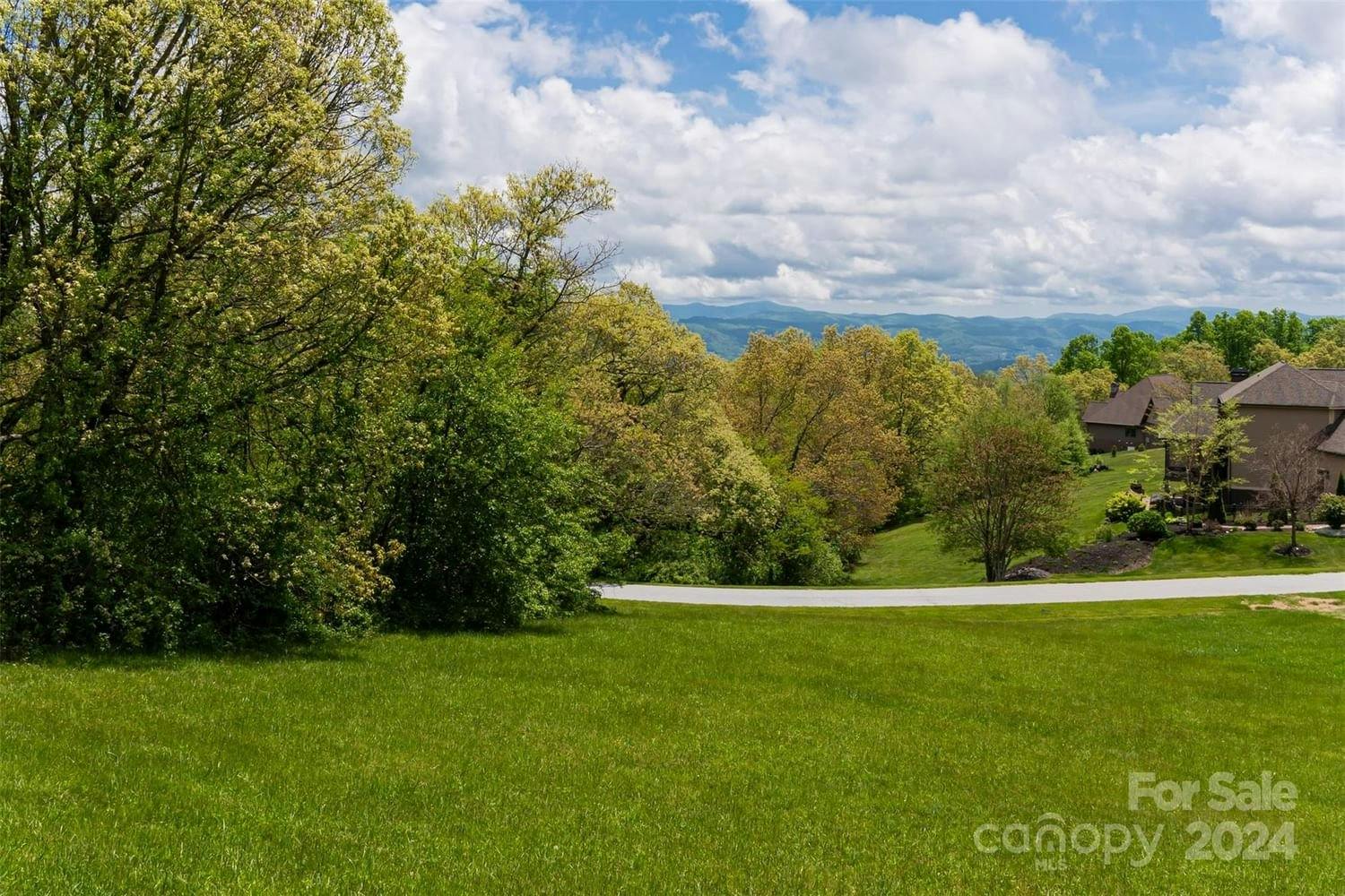 4642 Bearwallow Mountain Road | Grand Highlands