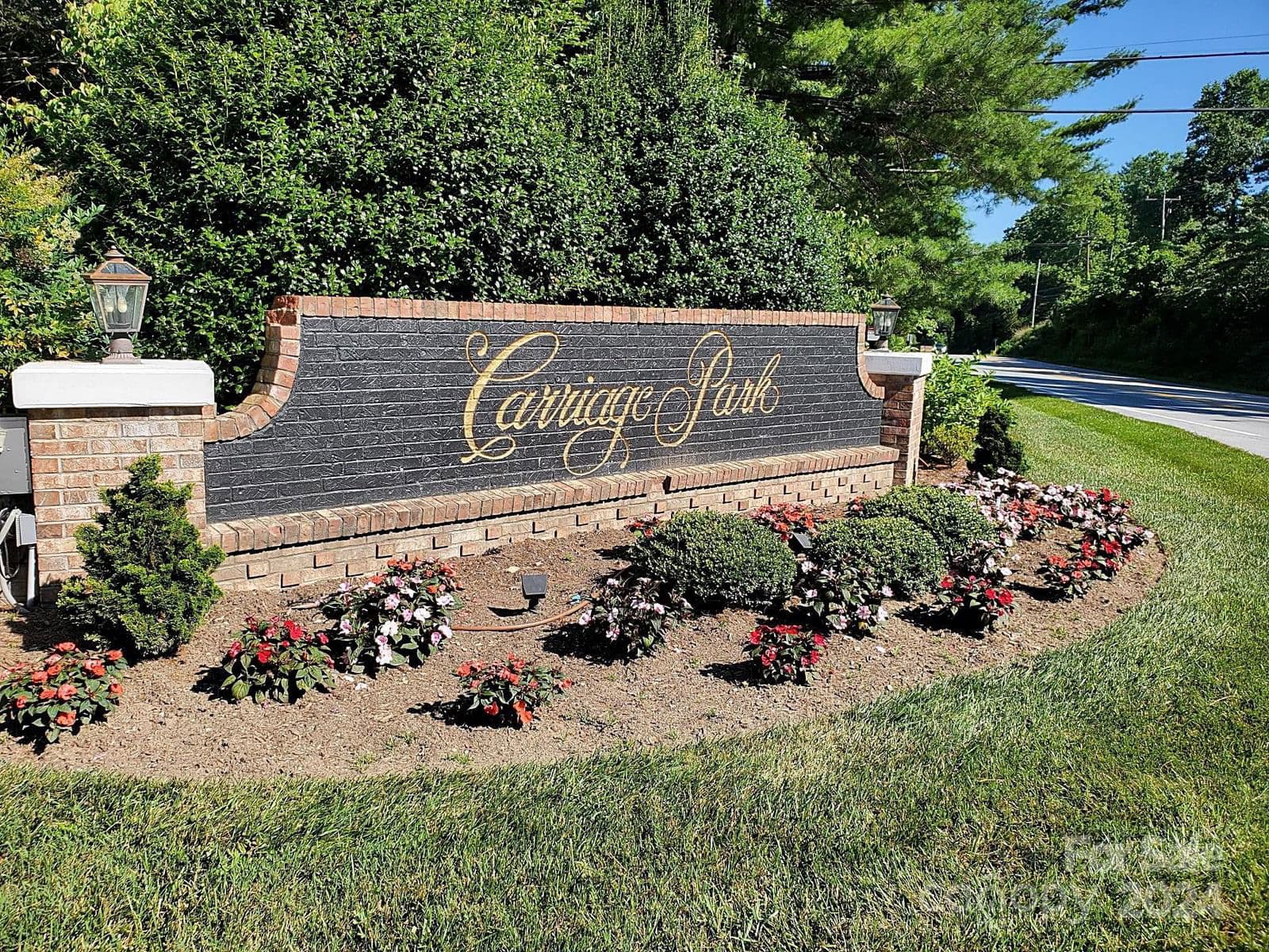 101 Wood Owl Court | Carriage Park