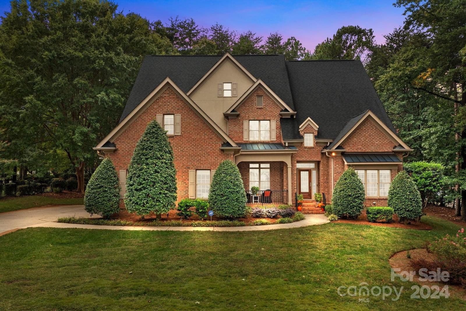 18807 Pentwater Court | The Peninsula at Lake Norman