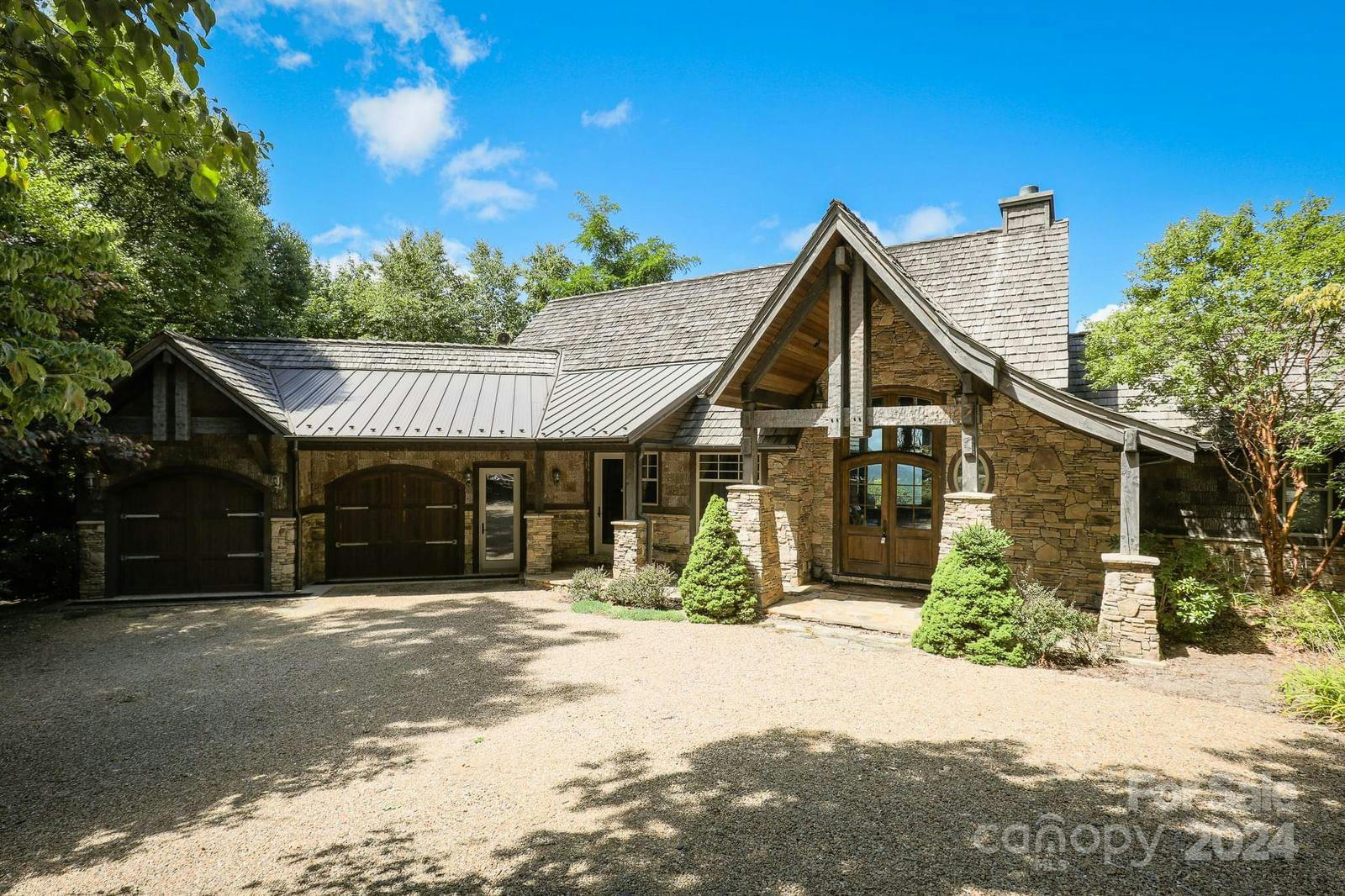 105 Rocky Knob Road | Mountain Air