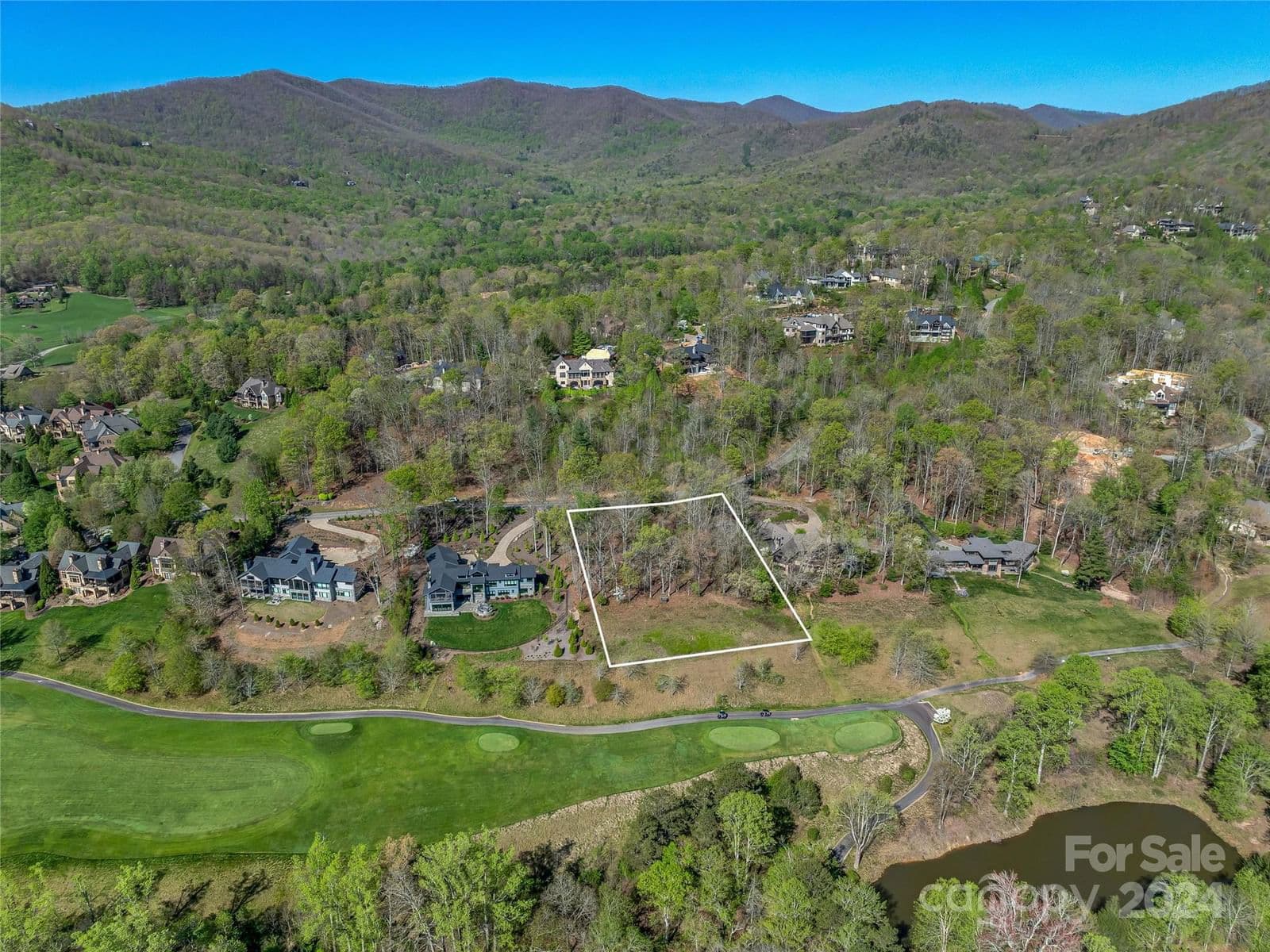 550 Walnut Valley Parkway | The Cliffs at Walnut Cove