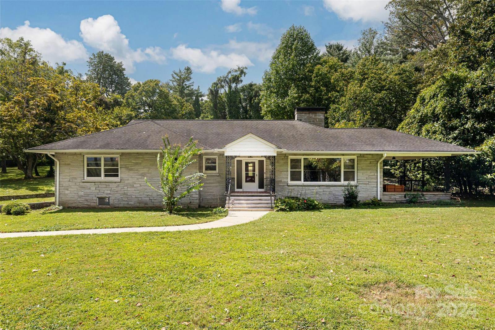 789 Hendersonville Road | Biltmore Forest