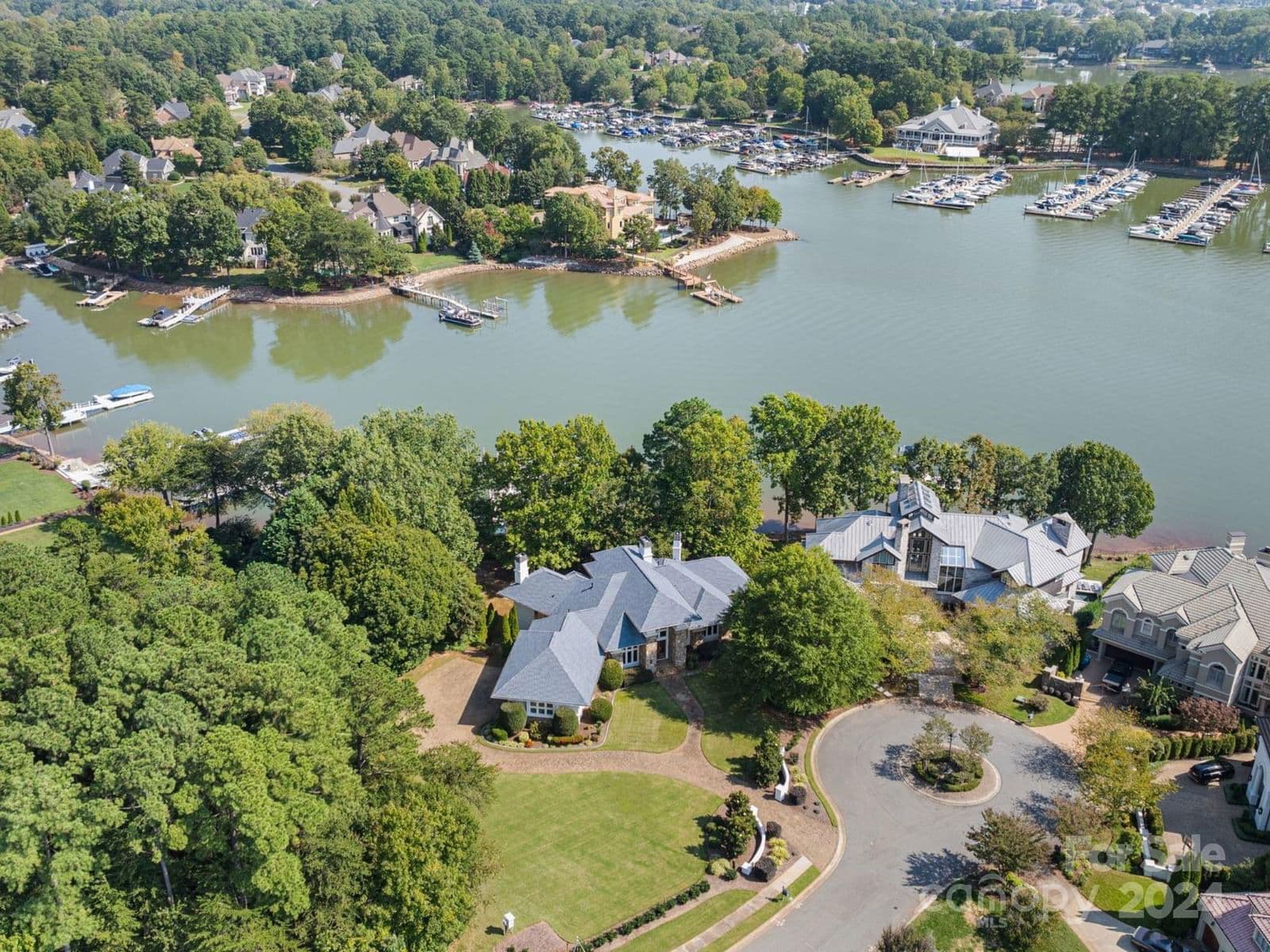 18210 Town Harbour Road | The Peninsula at Lake Norman